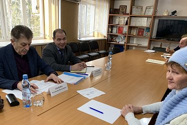 Владимир Окшин встретился с саракташцами